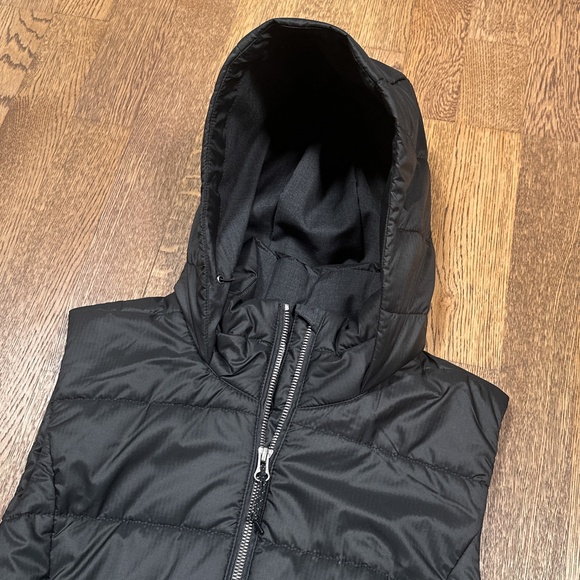 Sold - Picture 2 of 10